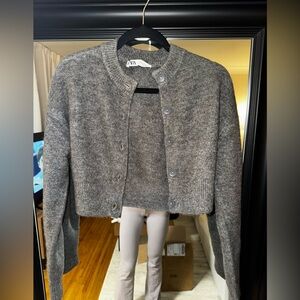 Zara cropped grey cardigan
